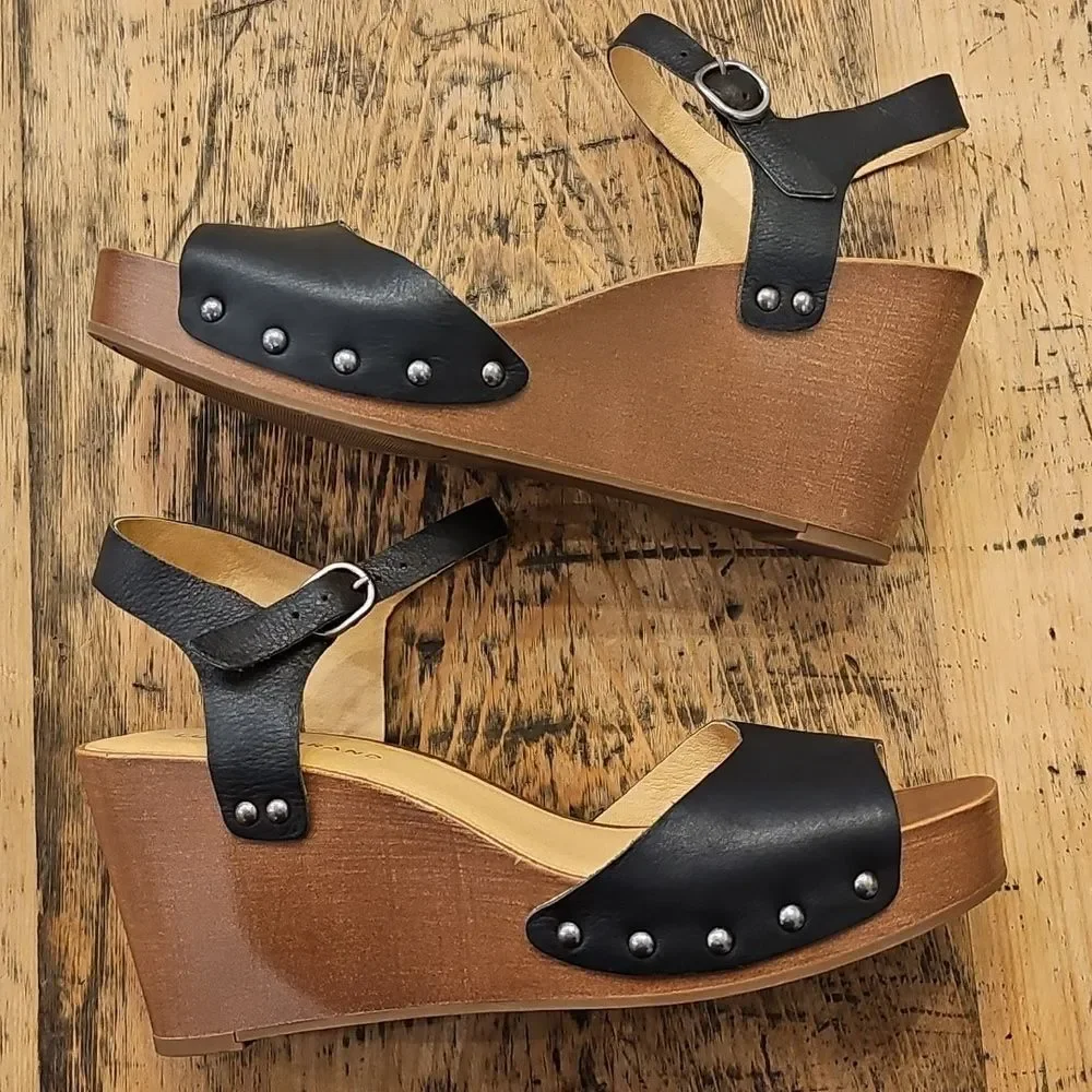 LUCKY BRAND Zashti Black Wedge Leather Studded Slingback Sandal Size‎ 10 NWOT